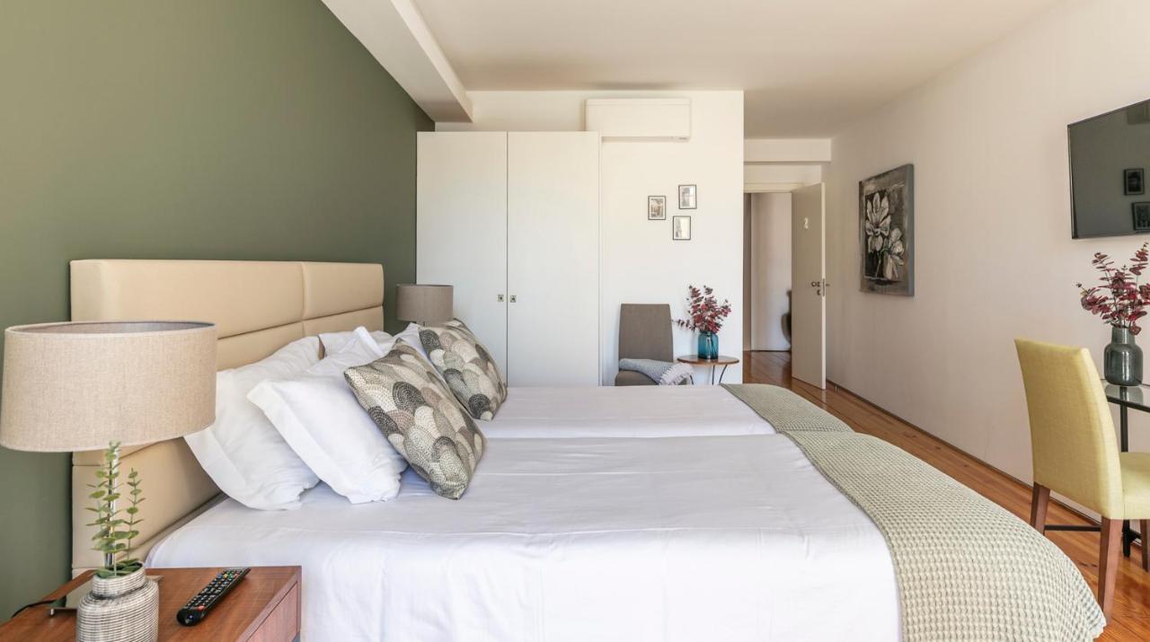Altido Stylish 5Br Apt With Big Terrace In Principe Real Lisbon Exterior photo